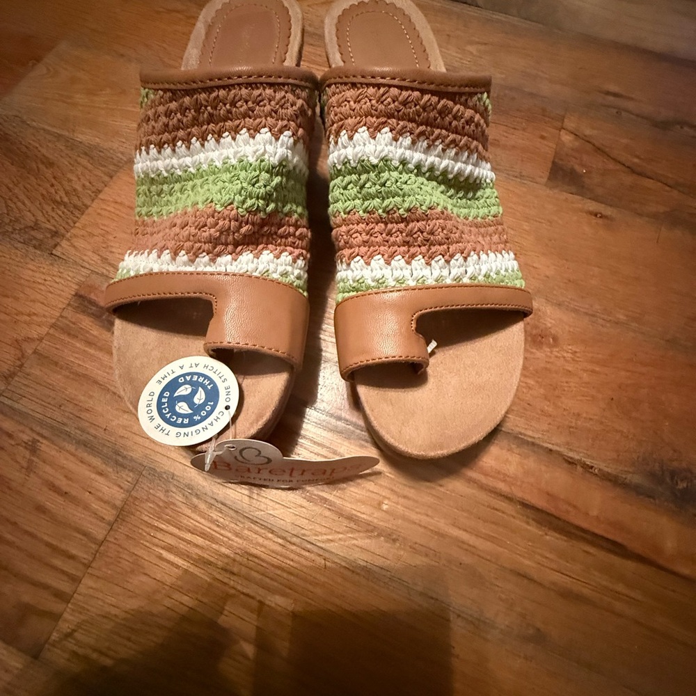 BareTraps Brown and Green Crochet Kids Sandals